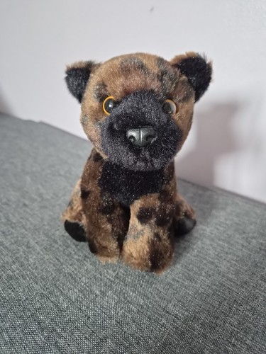 Wild african bush dog - african,