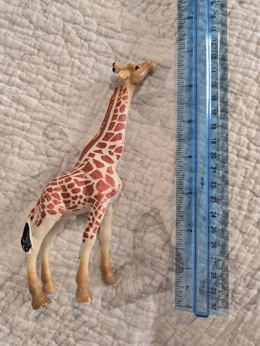 Vintage giraffe role - giraffe, play