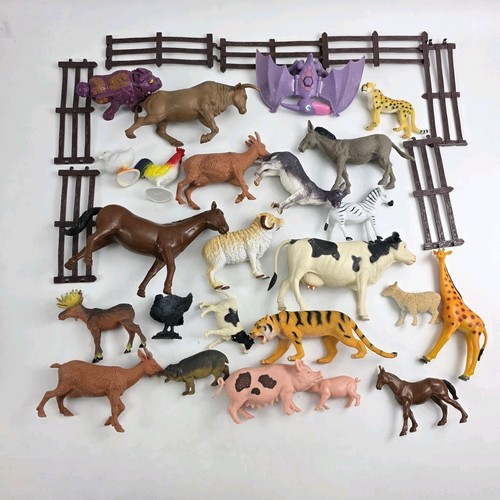 Large job lot plastic farm - plastic,