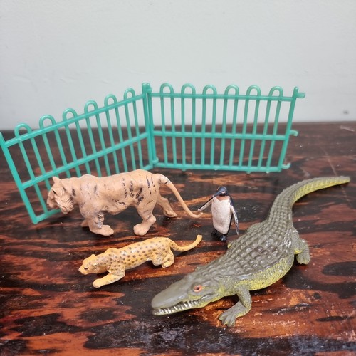 Britains vintage toy - toy, animals