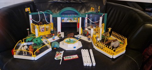 Vintage playmobil family zoo