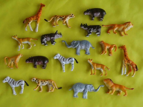 Small safari jungle zoo - safari,
