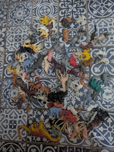 Vintage bundle plastic toy - bundle,