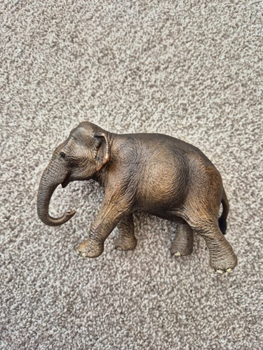 Schleich retired 2015 - schleich, asian